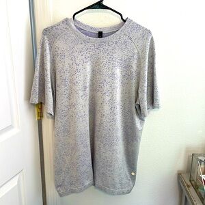 LULULEMON men’s mental vent tech workout shirt